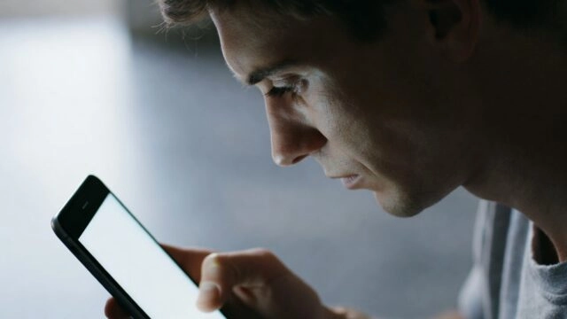 Фейковые сервисы в мессенджерах — мошенники начали активно выманивать SMS-коды