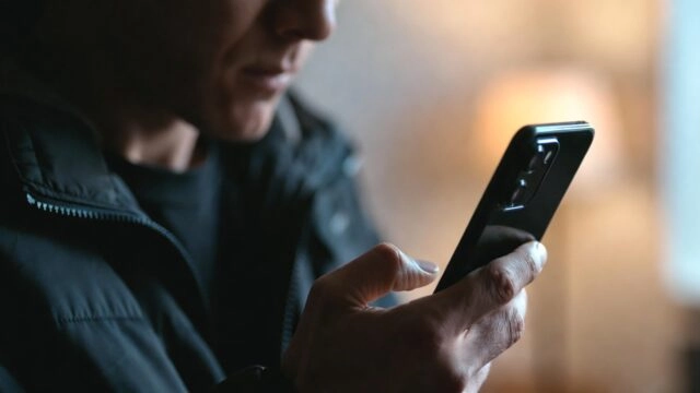 ИИ научился распознавать телефонных мошенников раньше, чем те успевают заговорить