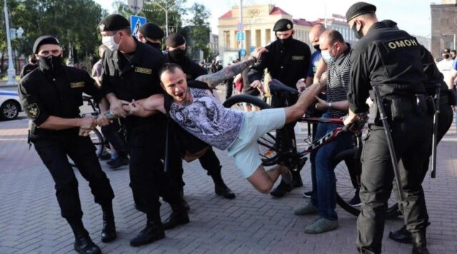 Белорусские киберпартизаны обещают опубликовать базу данных МВД