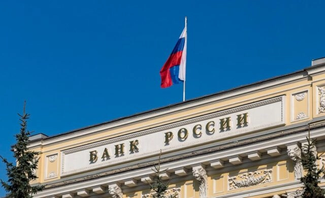 Хакерам удалось украсть у российского банка 500 млн. рублей с его корсчета в ЦБ РФ
