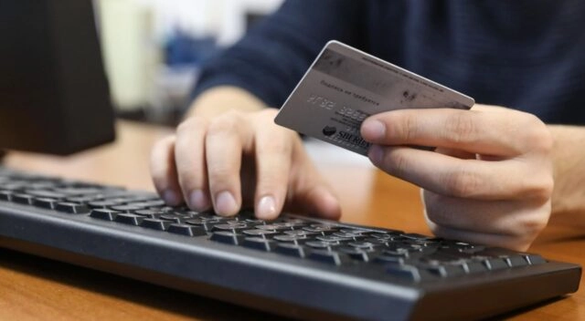 Мошенники научились обходить СМС-коды банка для аутентификации