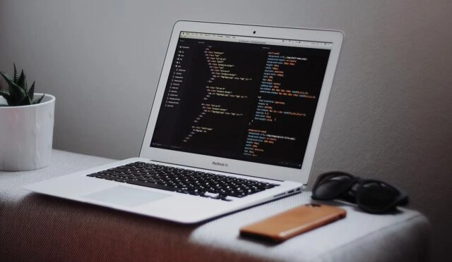 Хакеры проводят атаки на персональные данные граждан России и Украины