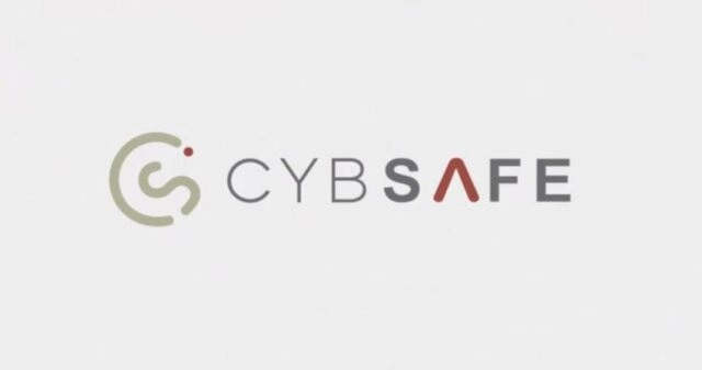 CybSafe: 38% сотрудников компаний тайно делятся рабочей информацией с ИИ