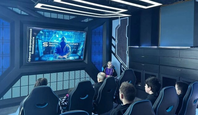 Security Vision открыла двери Центров Кибербезопасности для юных талантов