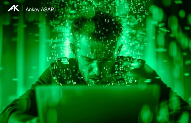 Киберэксперт Полунин: ждём ответ хакеров на исправление 20-летней уязвимости Chrome