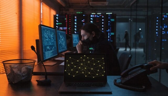 Молчишь об абонентах — плати миллион. Роскомнадзор усиливает контроль за IP-адресами пользователей