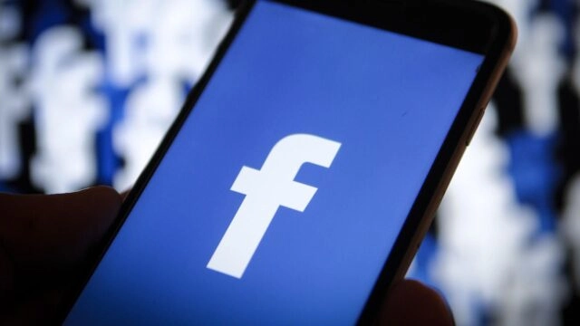 Facebook удалил сотни российских и французских аккаунтов, связанных с дезинформационной кампанией