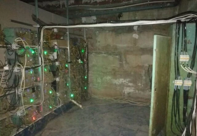 В Калмыкии незаконно майнили криптовалюту