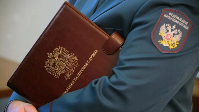 Российским налоговикам предоставят доступ к банковской тайне