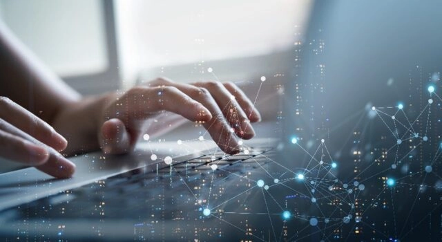 Сотрудничество APT: Premier Pass-as-a-Service и посредник доступа
