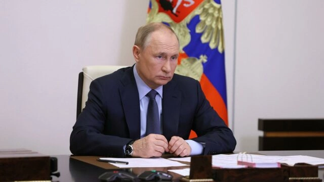 Путин поручил подготовить поправки об оснащении критической инфраструктуры российским ПО