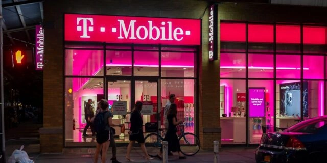 В T-Mobile подтвердили кибератаку и утечку данных