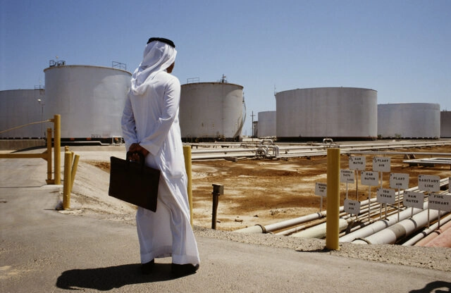 Киберпреступники требуют от Saudi Aramco выкуп в размере 50 млн