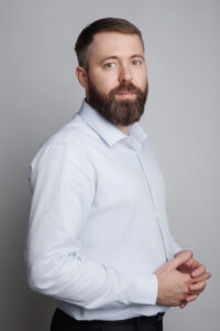 Дмитрий Макаров