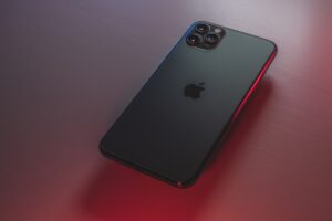 Россиянам рассказали, как можно защитить свой iPhone от слежки